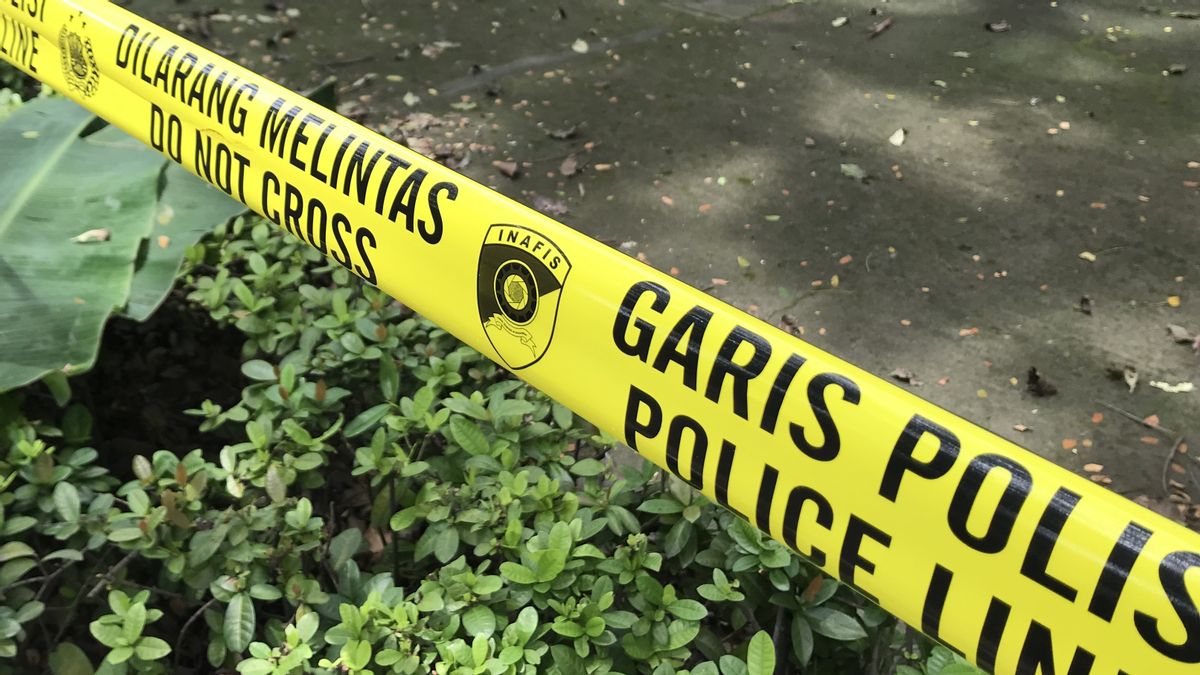 La police de Jaksel examinera le père de la balite qui a tué sa mère à mort