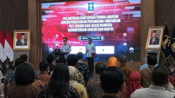 Menkum HAM Lantik Dirjen PP Asep N Mulyana Eks Kajati Jabar