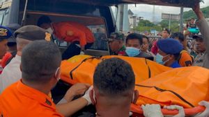 Tim SAR Temukan Jasad Anak Pelatih Valencia Korban Kapal Pinisi Tenggelam