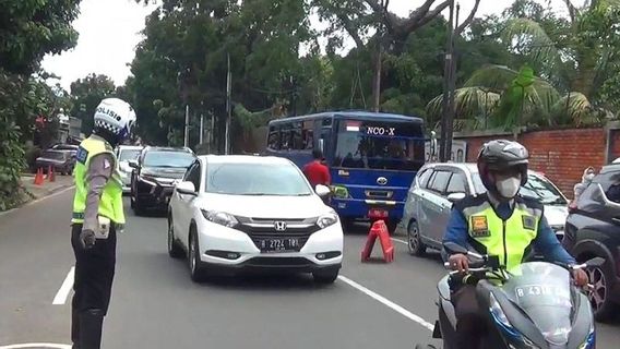 Lebaran Hari Kedua: Taman Mini Indonesia Indah Dikunjungi Hampir 20 Ribu Wisatawan