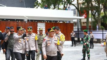 رئيس شرطة شمال سومطرة يضمن استمرار الأنشطة المجتمعية خلال القارب السريع F1