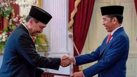 Jokowi Raises Vigilance About COVID-19 Omicron Variant, Luhut Quick Action Bans Foreigners From Africa And Hong Kong From Entering Indonesia