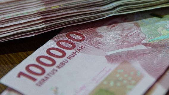 On Wednesday, Rupiah Weakened 38 Points To Rp. 13,928 Per US Dollar