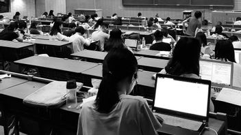 Quand Hong Kong Passe Encore Des Examens Scolaires Pendant La Pandémie