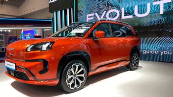 Punya Jarak Tempuh Fantastis, Ini Detail SUV AION V yang Tampil di GJAW