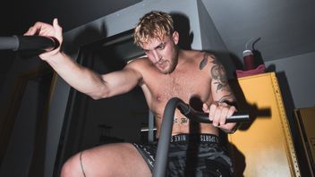 Ben Askren's Opponent Jake Paul Is Accused Of Forcing A TikToker To Perform Oral Sex