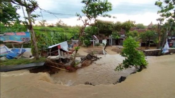 74 Sekolah Terendam Banjir Demak Kini Aktif Gelar Belajar Mengajar