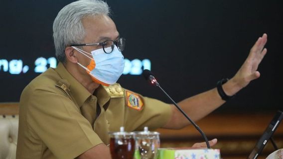 Ganjar Dukung Sanksi Bagi Kepala Daerah yang Tak Laksanakan PPKM Darurat