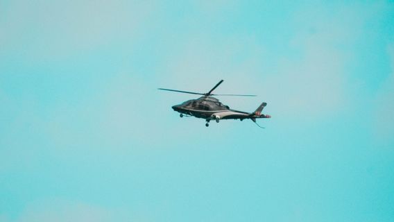 Three People Injured When Military Helicopter Landing Emergency In Kluang Johor