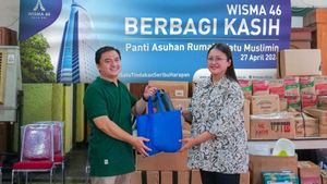 Sharing Happiness, Wisma 46 Family Participates In The Orphanage Donation Program