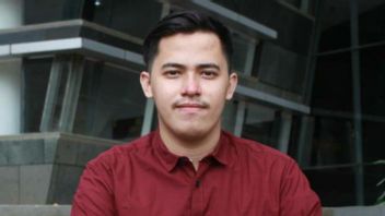 Head Of Student Executive Board Of University Of Indonesia Makes Sure Not To Delete The 'Jokowi King Of Lip Service' Post
