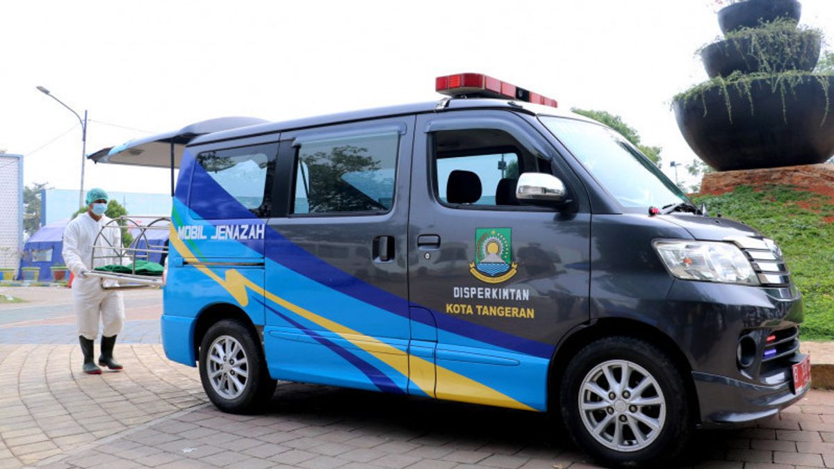 La Municipalité De Tangerang Transforme Les Voitures Opérationnelles En Services De Transport De Corps COVID-19