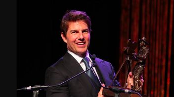 皮肤科医生回答了汤姆·克鲁斯的脸未在广告中未知