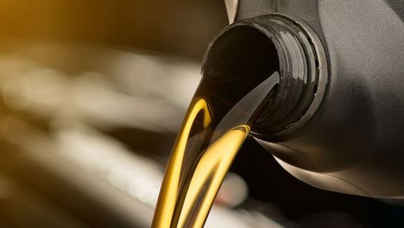 Takaran Oli Shock Depan Motor yang Perlu Diketahui