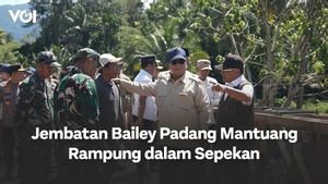 Presiden Prabowo Cek Langsung Jembatan Bailey Padang Mantuang, Dibangun 7 Hari