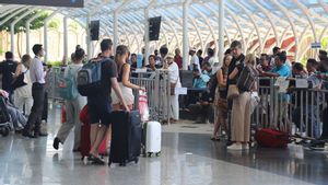 Kasus Pungli Fast Track Turis, 4 Petugas Imigrasi Bandara Ngurah Rai Dibebastugaskan