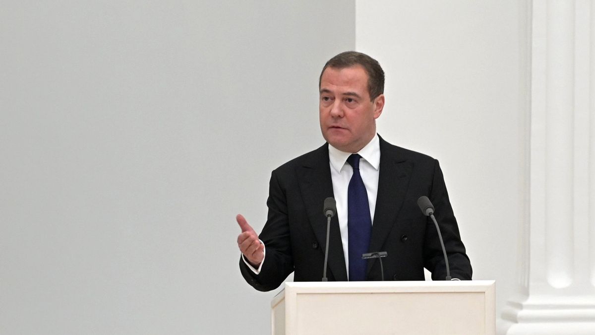Former Russian President Dmitry Medvedev Became A Fugitive For Ukraine, Previously Comments On The Crimean Bridge Explosion
