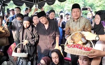 Ikang Fawzi: Kalau Allah yang Memanggil Istriku, Aku Ikhlas