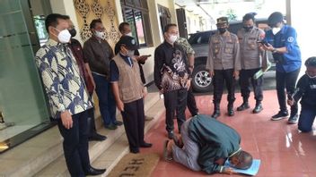 Disdik Garut Beri Uang Rp6 juta ke Mantan Guru Pembakar Sekolah