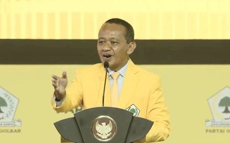 Jokowi Pakai Kemeja Kuning Hadiri Penutupan Munas Golkar, Bahlil: Cocok juga Barang Ini