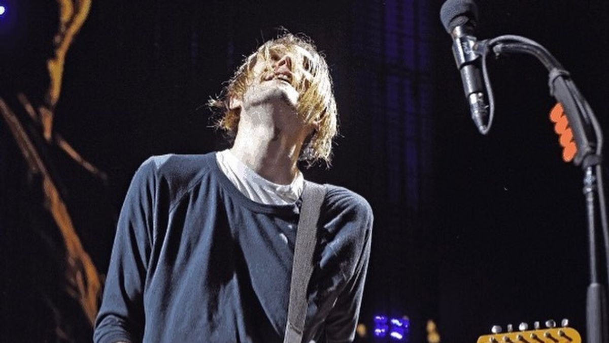 前RHCP吉他手Josh Klinghoffer在腿部撞击后被起诉