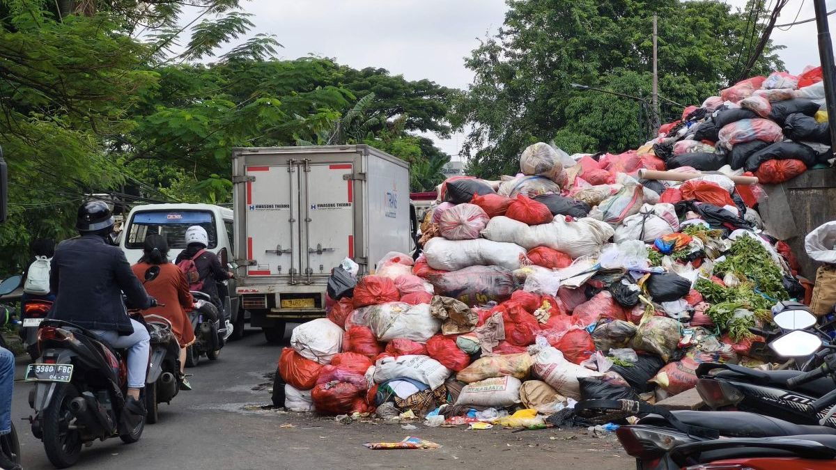 Tangsel Darurat Sampah, 200 Ton per Hari Dialihkan ke Cileungsi
