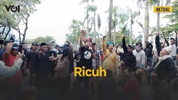 VIDEO: Demo Tolak Kawasan Rempang di BP Batam Ricuh