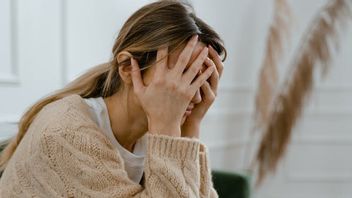 أكثر من مجرد حزن ، كشف عن اكتئاب المراهقين الذين غالبا ما يكونون غير مرئيين