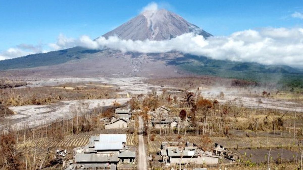 アラート！セメル山の潜在的な熱い雲はいつでも来ることができます