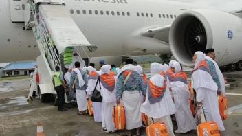 Hajj Candidates So It Takes Dozens Of Hours To Makassar, Ternate Is Worth Building Embarkation