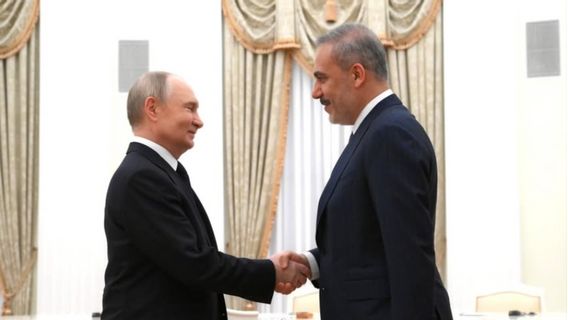 Putin dan Menlu Turki Bahas Upaya Akhiri Perang Rusia-Ukraina