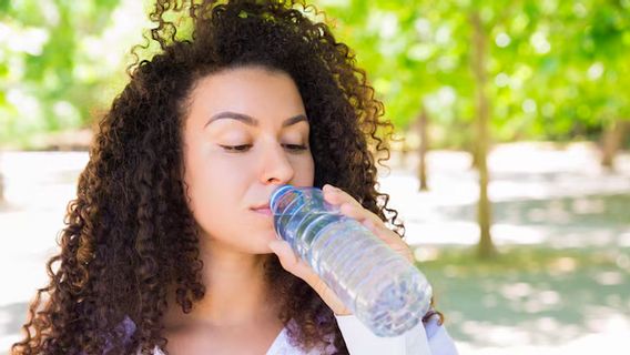 Les métaux de l'eau potable peuvent causer le cancer, disent les experts