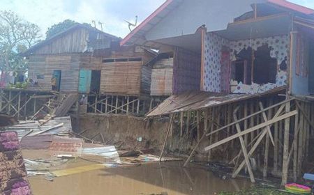 Abrasi di Sungai Kahayan Palangka Raya, Puluhan Orang Mengungsi