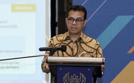 Wamenkominfo: Pengaturan AI Bisa Menggunakan UU ITE dan PSTE