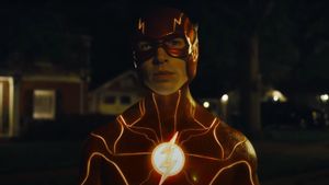 Ben Affleck dan Michael Keaton Muncul dalam Trailer <i>The Flash</i> di Super Bowl