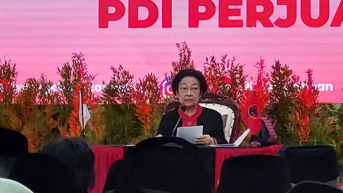 Megawati : Sandiwara de la République d'Indonésie est trop folle