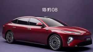 BYD Seal 08 سيارة سيدان كهربائية تطلق مع مسافة 1000 كم وتشغيل سريع للغاية