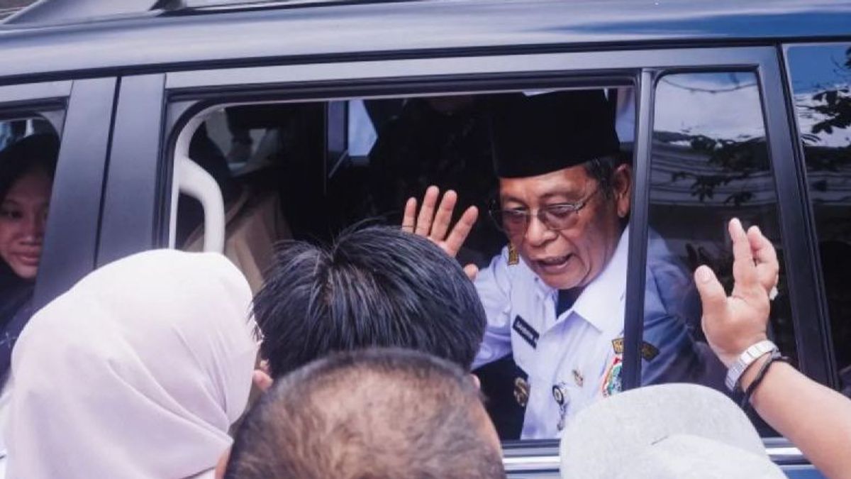 Prabowo Terima Pengunduran Diri Paman Birin sebagai Gubernur Kalsel