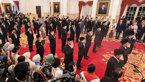 Reshuffle Kabinet Bukan Pilihan Aman untuk Prabowo Subianto