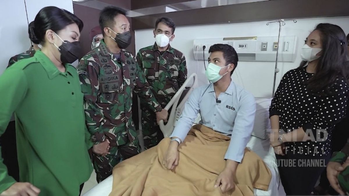 KSAD Jenderal Andika Perkasa Semangati Prajurit yang Idap Kanker: Harus Yakin Bisa Sembuh