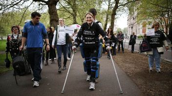 Apple Vision Pro के उत्पादन के पीछे की त्रासदी, एक विकलांग एथलीट इमर्सिव वीडियो शूटिंग के दौरान मारा गया