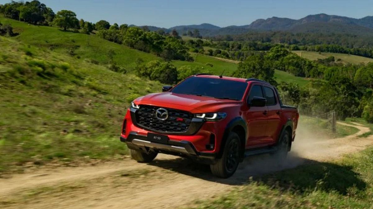 Mazda Introduces BT-50 Refreshment, Design Is Getting Tougher And Elegant