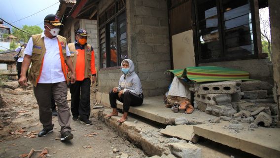 <i>Update</i> Gempa Bali: 269 Rumah Warga Rusak Berat, Status Tanggap Darurat Ditetapkan