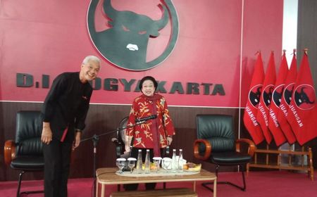 Megawati Bantah PDIP Panik Usai Golkar-PAN Merapat ke Prabowo