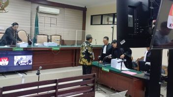 Former Deputy Chairperson Of The East Java DPRD Sahat Tua Simanjuntak Sued 12 Years In Prison