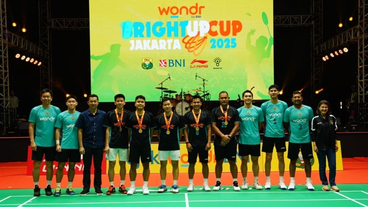 Six Badminton Stars Enliven Cross-Cabor Exhibition Wondr BrightUp Cup 2025