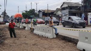 Pemrov Jabar Janjikan Kualitas Pelebaran Jalan Cikarang-Cibarusah Bekasi