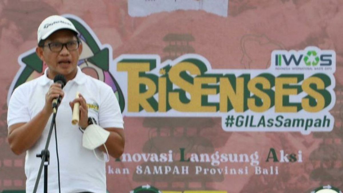 Jelang G20 Mendagri Tito Bahas Masalah Sampah di Bali