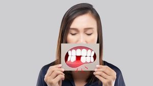 Bahaya Menelan Darah setelah Cabut Gigi, Benarkah Berdampak pada Kesehatan?