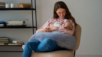 Pregnant At The Beginning Of Breastfeeding, Can It? Because Fertility Decreases, Here's The Expert's Explanation
